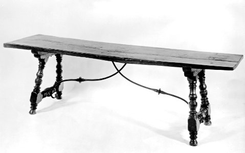 Spanish - Center Table - Walters 6573 - Three Quarter