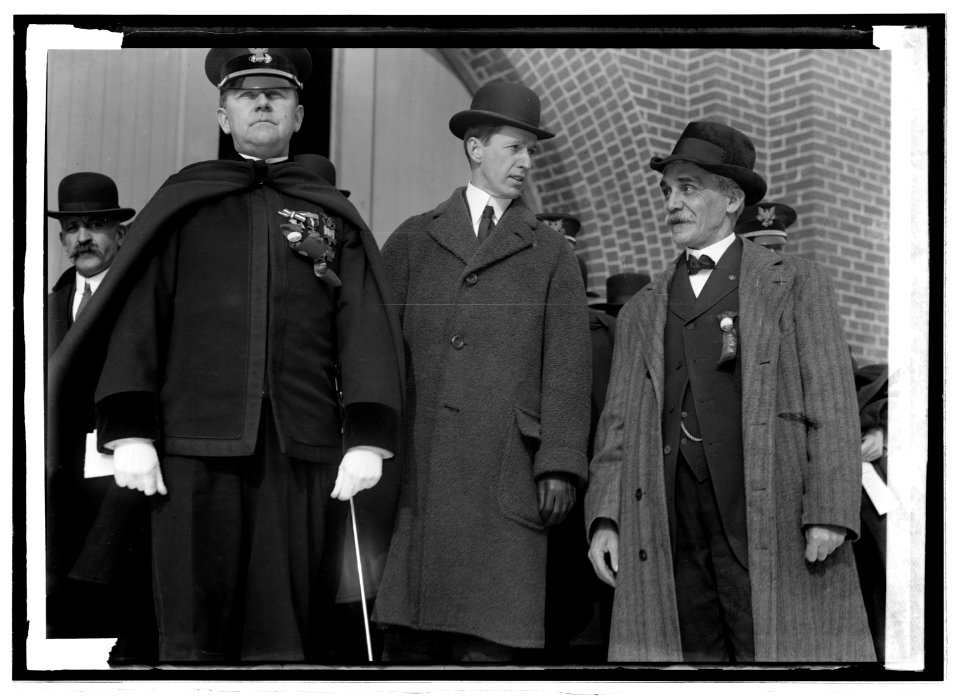 Spanish War Veterans at Fort Myer LCCN2016820802