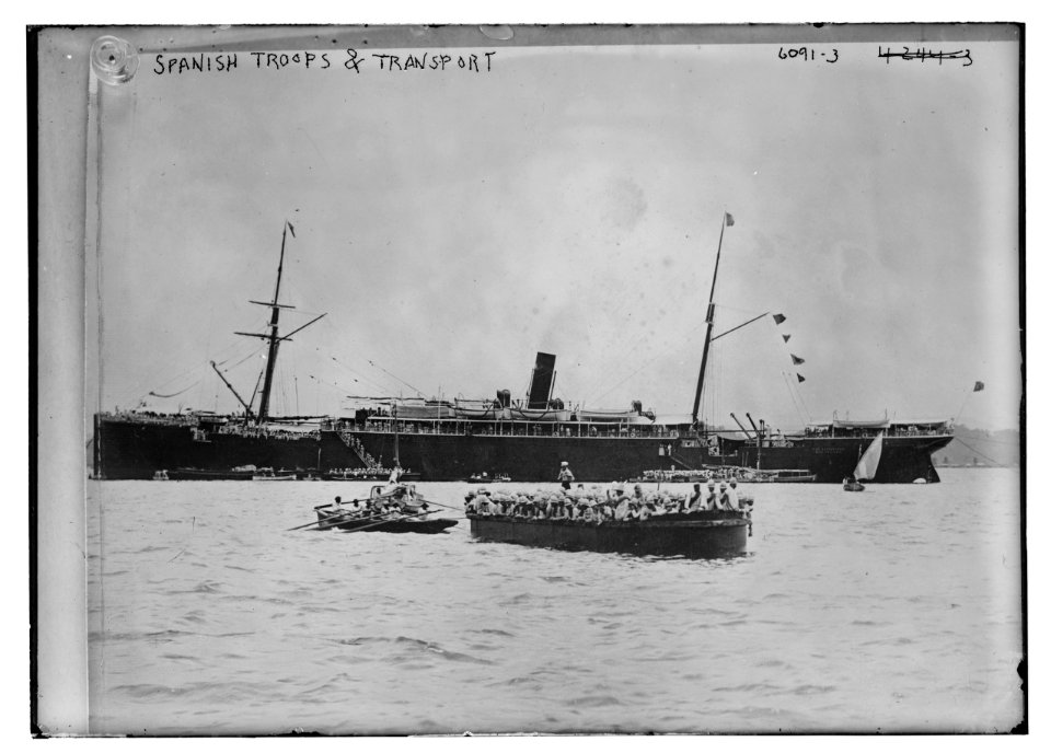 Spanish troops & transport LCCN2014716649