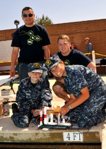 SPAWAR supports SeaPerch San Diego STEM event 130427-N-UN340-010