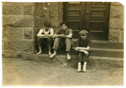 Spare hands in Granite Mill -1. LOC cph.3b33412