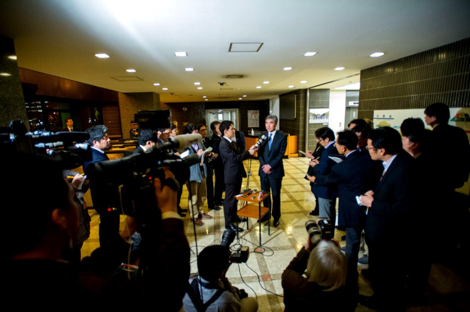 Special Rep for North Korea Policy Kim Addresses the Media in Tokyo - Flickr - East Asia and Pacific Media Hub (3)