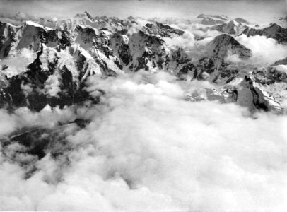 Spelterini Lauterbrunnental Mountains