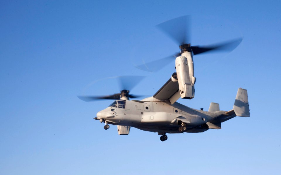 Special Purpose MAGTF-CR-AF visits LPD 19 (35124447461)