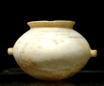 Spherical pyxis Louvre Ma4841