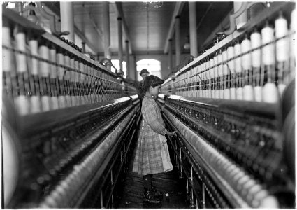 Spinner in Lancaster Cotton Mills. Lancaster, S.C. - NARA - 523119 photo