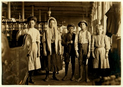 Spinners and doffers, Lancaster Cotton Mills, South Carolina, 01441u