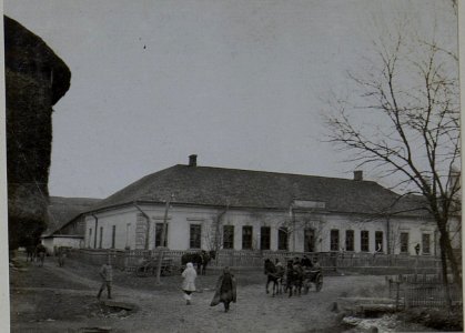 Spital in Doroschoutz (Schulhaus) (BildID 15451454)
