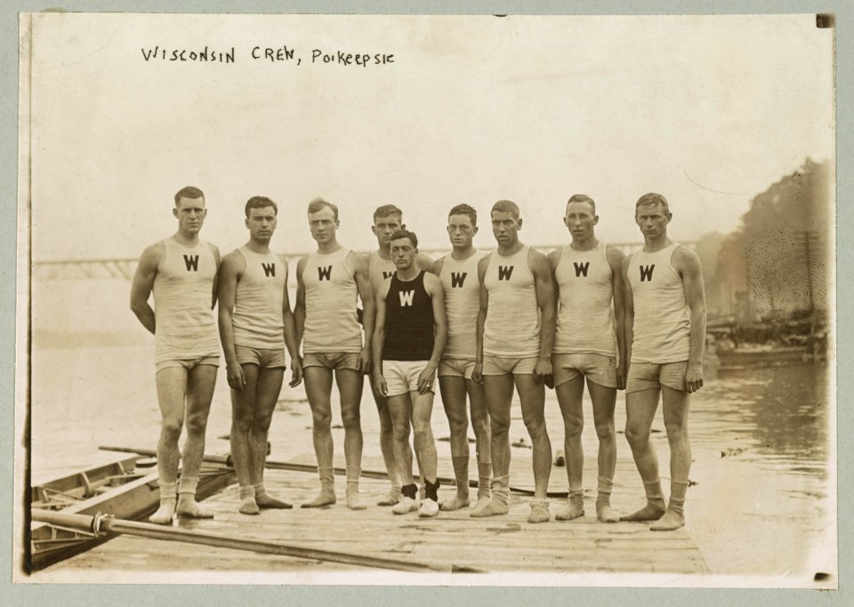Sports-rowing, Wisconsin Crew, Poughkeepsie, June 22, 1910 LCCN2014649213