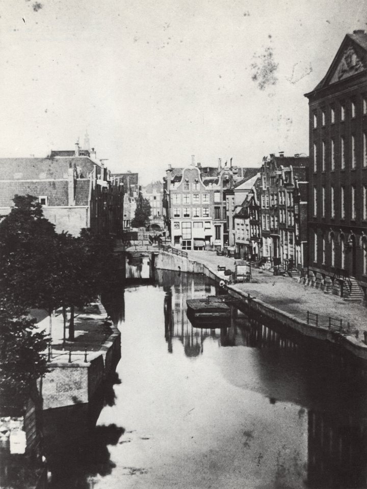 Spui richting Kalverstraat ~1865