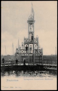 Springtoren van zwembassin Harthoorn aan de Westerdoksdijk. Uitgave Vivat, Amsterdam, Afb PRKBB00281000004 photo