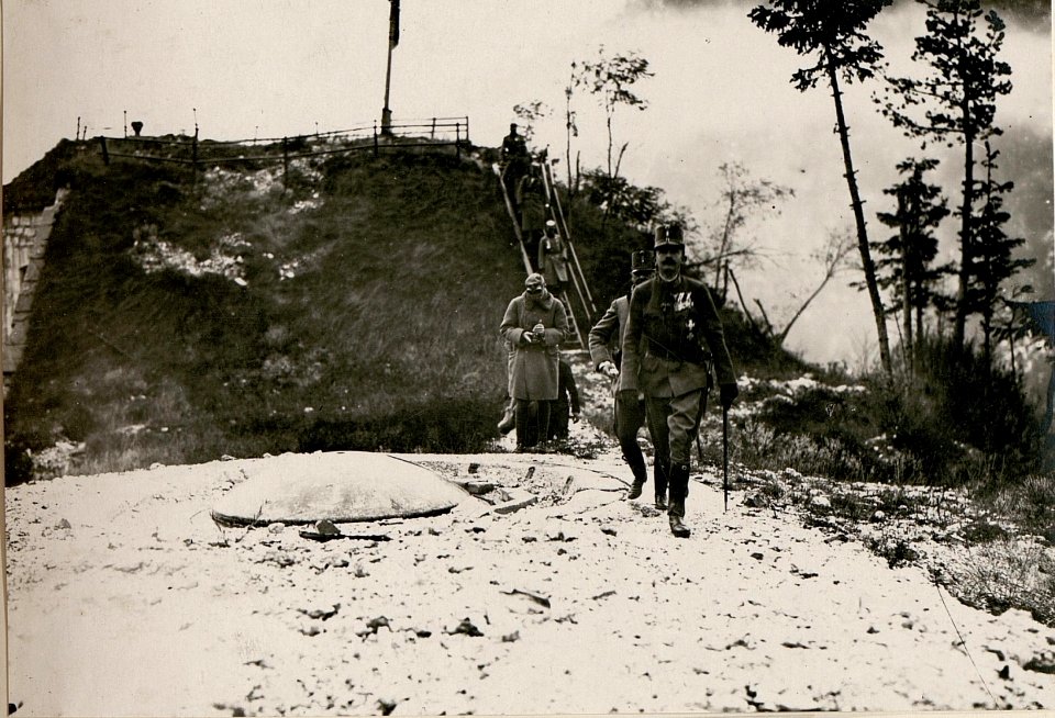 Sr.Majestät auf Fort Hensel. (BildID 15507822)