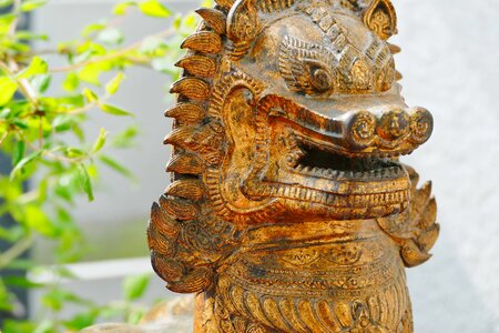Dragons statue sculpture