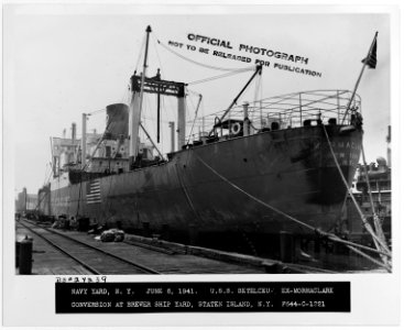 SS Mormaclark - 19-N-24239