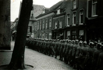 SS-opleidingskamp Avegoor - Fotodienst der NSB - NIOD - 186809