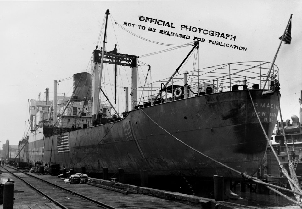 SS Mormaclark - 19-N-24239