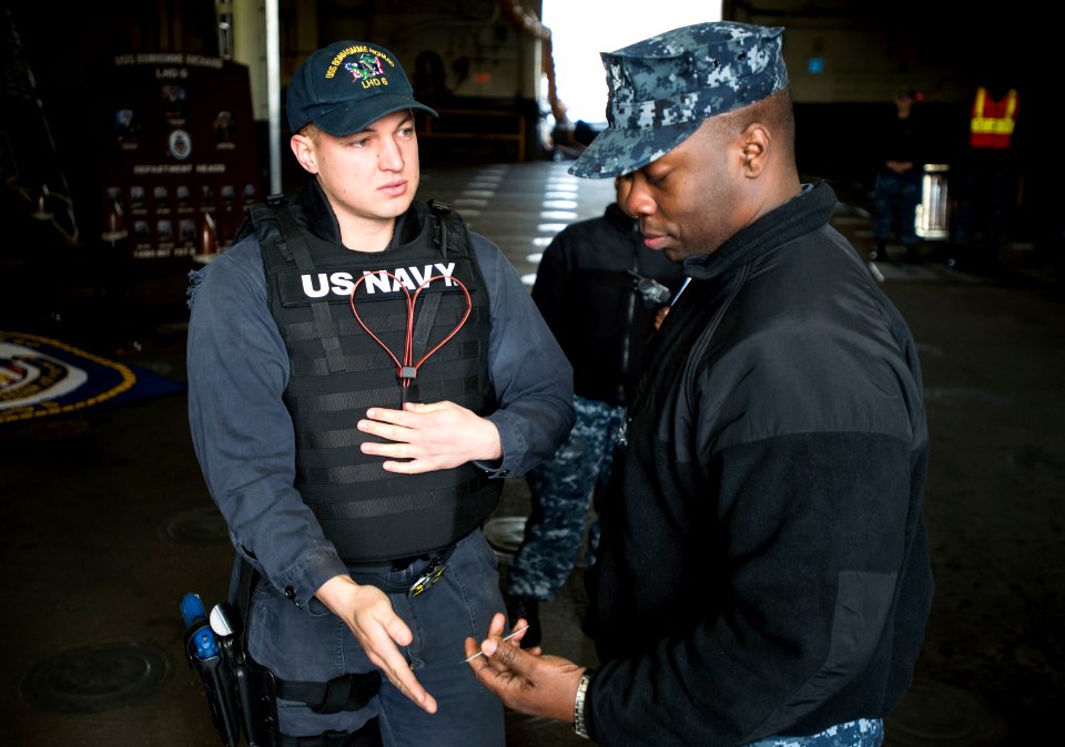 SSDF training and drills aboard USS Bonhomme Richard (LHD 6). 161216-N-WF272-088