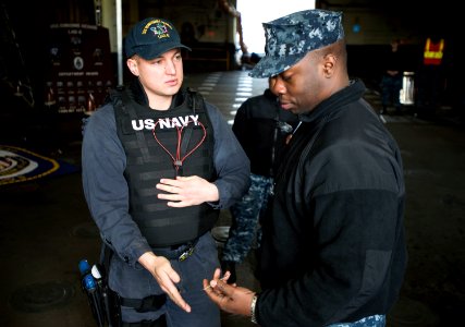 SSDF training and drills aboard USS Bonhomme Richard (LHD 6). 161216-N-WF272-088