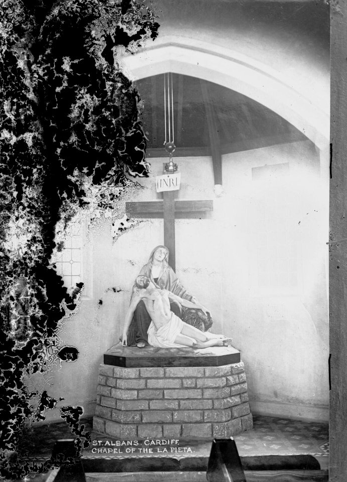 St Albans Cardiff, Chapel of the La Pieta. (4641542)