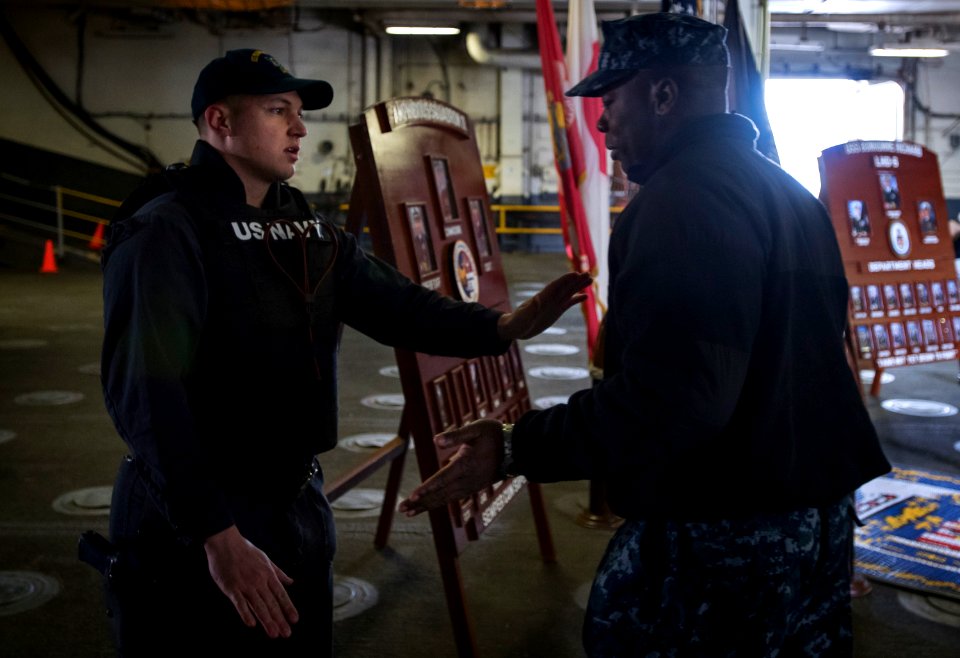 SSDF training and drills aboard USS Bonhomme Richard (LHD 6). 161216-N-WF272-099