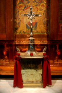 St Alban's - Bunce reredos - Andy Mabbett - 78