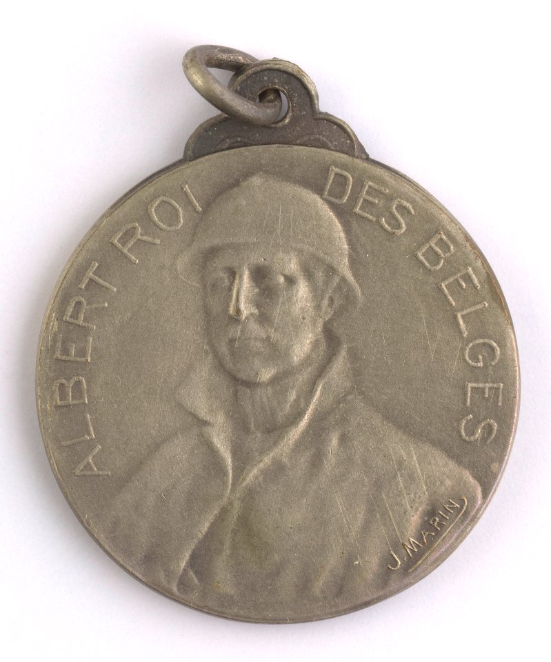 St Amandsberg aan Hare Opgeeischten 1914-1918, medal by Jacques Marin (1877-1950), Belgium, 1918, Coins and Medals Department of the Royal Library of Belgium, 2Lef90-42 (recto)