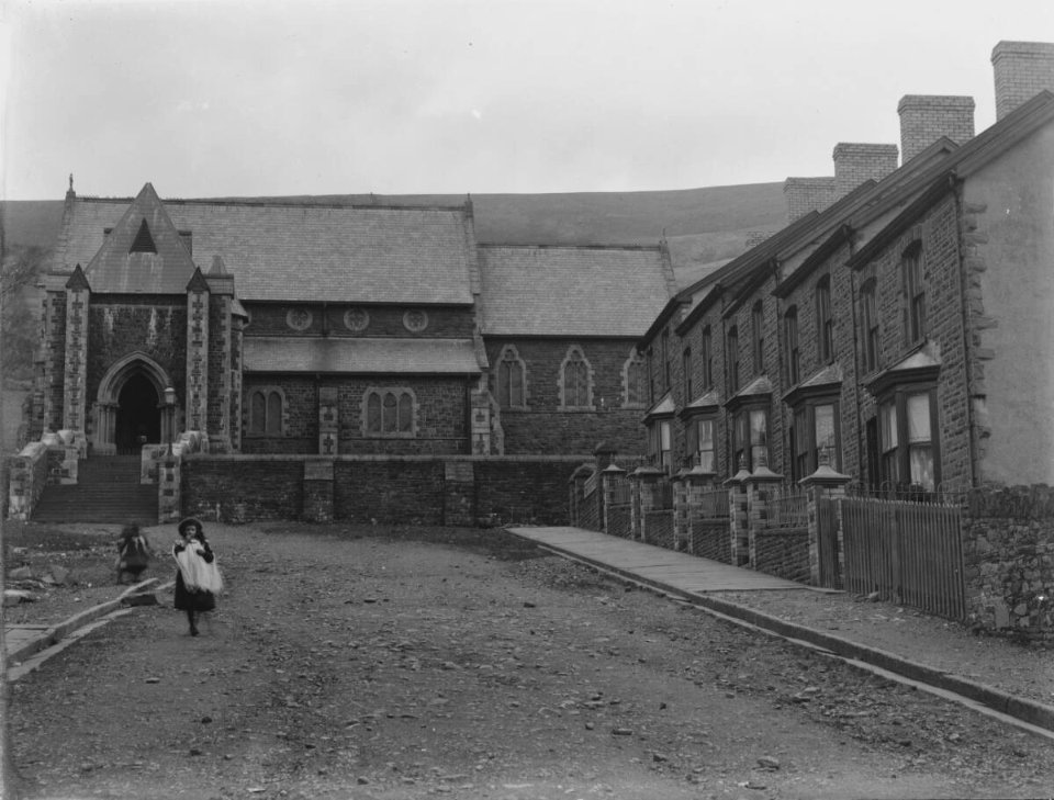 St Mary's Church, Treherbert, Rhondda (4785903)