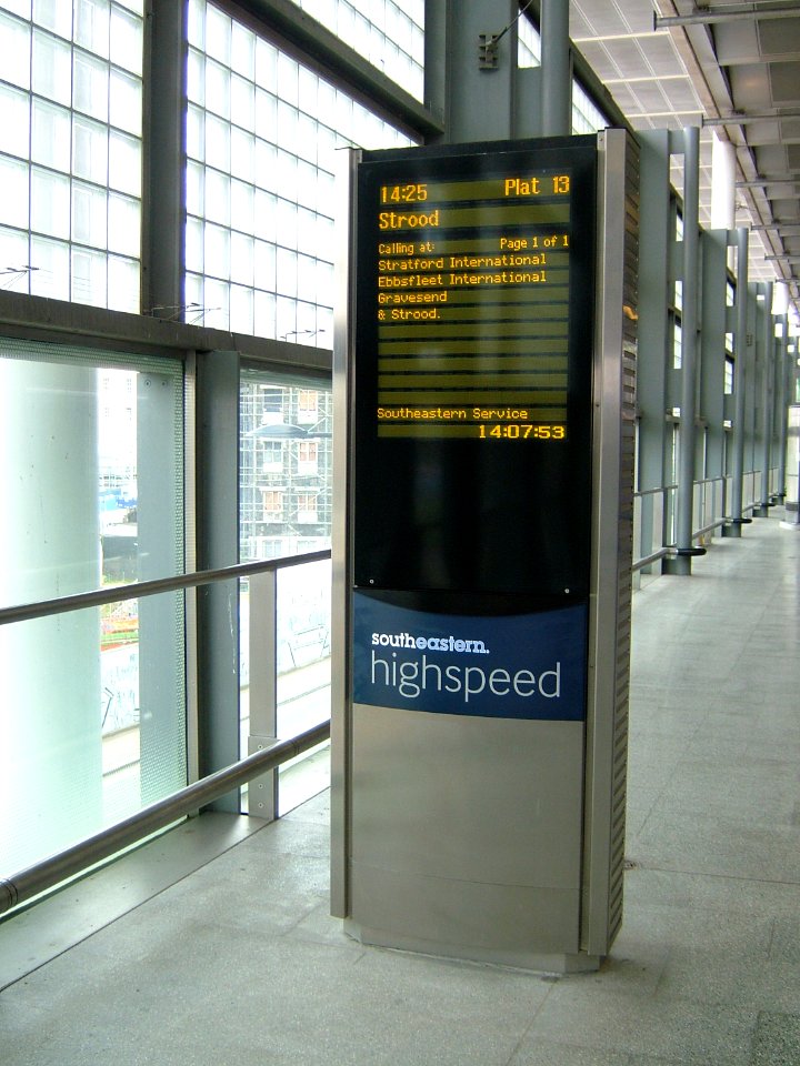 St Pancras Station Concourse Sign5374