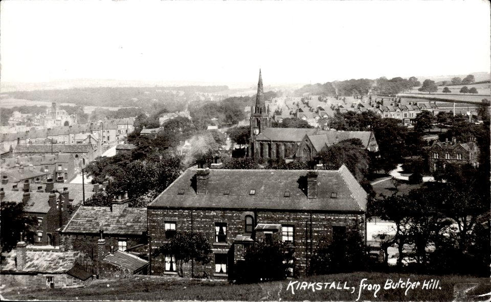 St Stephen Kirkstall postcard