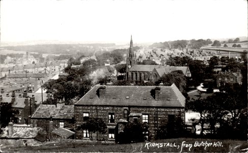 St Stephen Kirkstall postcard