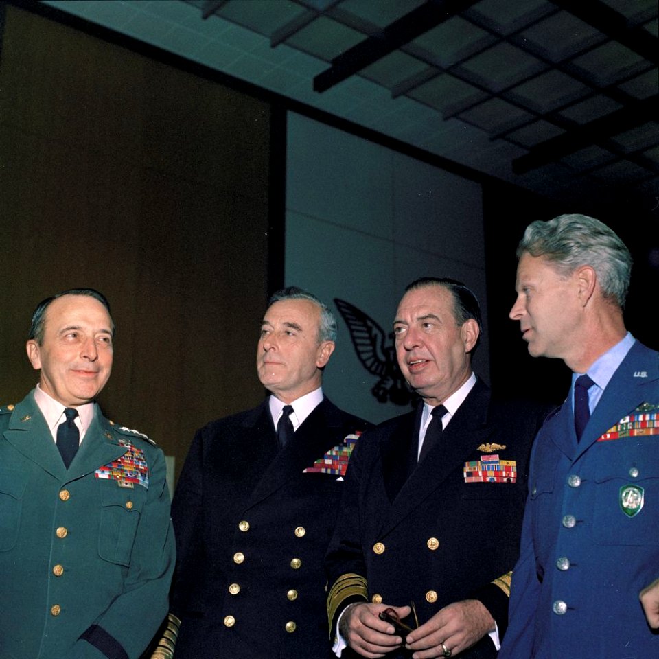 ST-C98-1-61. British and American Military Commanders