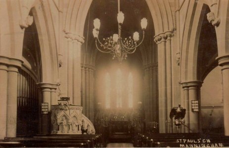 St Paul Manningham interior