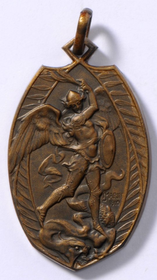 St Michel Protégez Notre Armée 1914-1915, medal by Jacques Marin (1877-1950), Belgium, 1915, Coins and Medals Department of the Royal Library of Belgium, 2Lef 21 - 18 (recto)