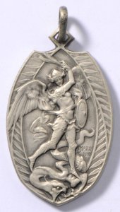 St Michel Protégez Notre Armée 1914-1915, medal by Jacques Marin (1877-1950), Belgium, 1915, Coins and Medals Department of the Royal Library of Belgium, 2Lef 21 - 17 (recto)