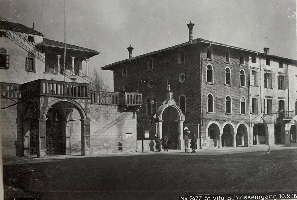 St.Vito Schlosseingang 10.2.18. (BildID 15614572)