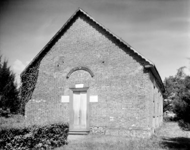 St. Thomas' Church Bath Beaufort County North Carolina by Frances Benjamin Johnston