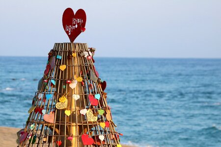 Jung dong-jin love lock sea photo