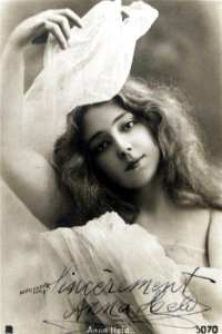 Stage actress Anna Held (SAYRE 3648)