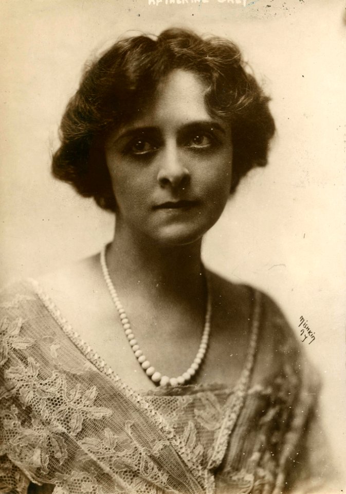 Stage actress Katherine Grey (SAYRE 3971)