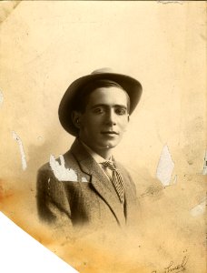 Stage actor Ray B Collins (SAYRE 21447)