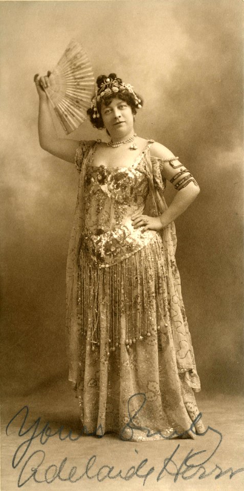 Stage magician Adelaide Herrmann (SAYRE 3369)