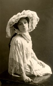 Stage actress Jane Corcoran (SAYRE 21879)