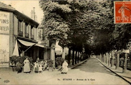 Stains.Avenue de la Gare