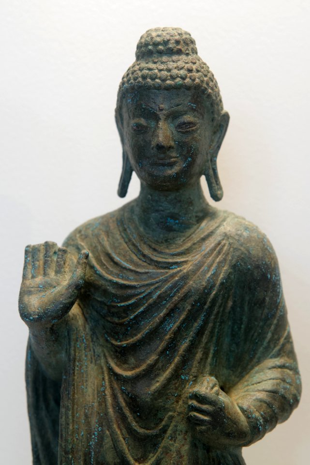 Standing Buddha Guimet MA8146 n02