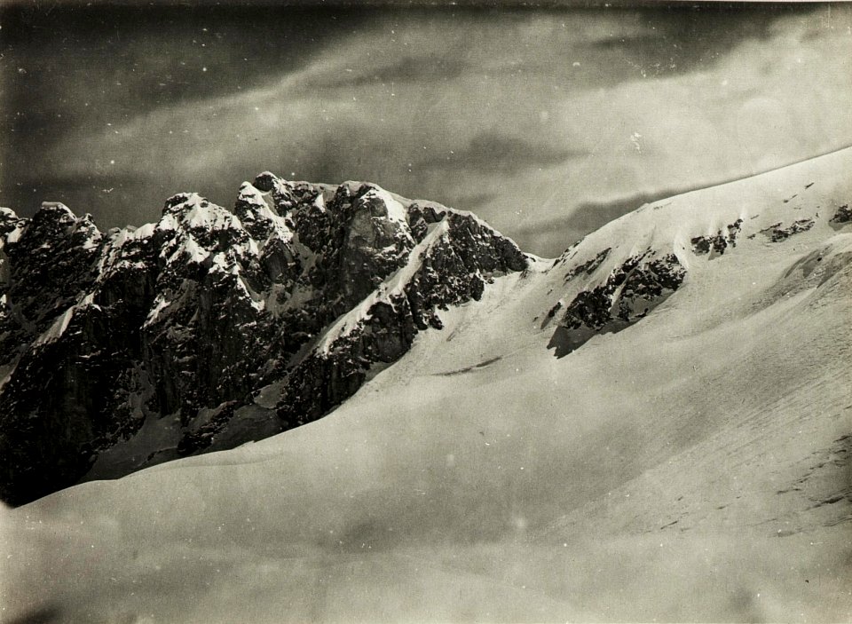 Standpunkt 2800 Marmolatagletscher, Passo Serauta mit Pass-Stellung Serautagrat. (BildID 15418925)