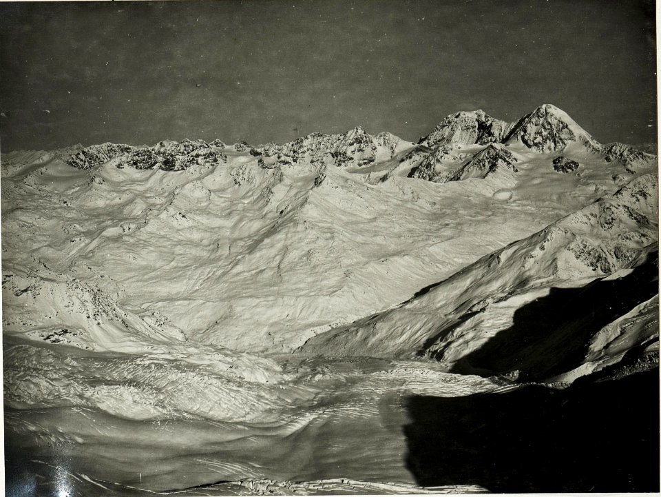 Standpunkt Cadini, Panorama von Giumella bis Palon della Mare.(4. Teilbild zu WK1 ALB017 04573a) (BildID 15426783)