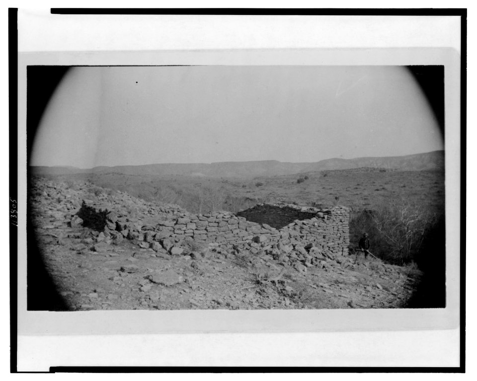 Standing walls of aboriginal ruin on southeast side of Montezuma's Well, overlooking Beaver Creek, Arizona. Viewed from the west, December 13th, 1886 - E.A.M. LCCN95506003