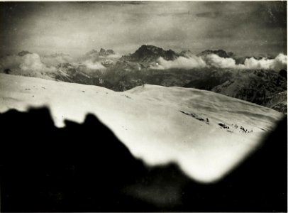 Standpunkt Cima di Bocche, Feindliche Stellungen auf Juribrutto. (BildID 15418378)