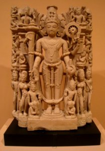 Standing Vishnu, Central India, 10th-11th century, sandstone - Worcester Art Museum - IMG 7569