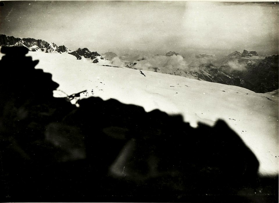 Standpunkt Cima di Bocche, Feindliche Stellungen auf Juribrutto. (BildID 15418371)